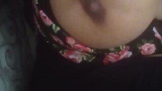 Indian wife juicy tits